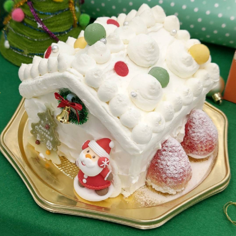 christmas_cake_house2022