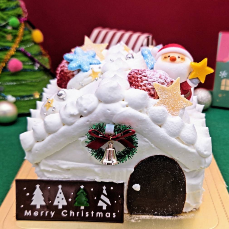 christmas_cake_house2023